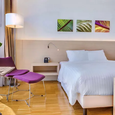 Hilton Garden Venice 4*