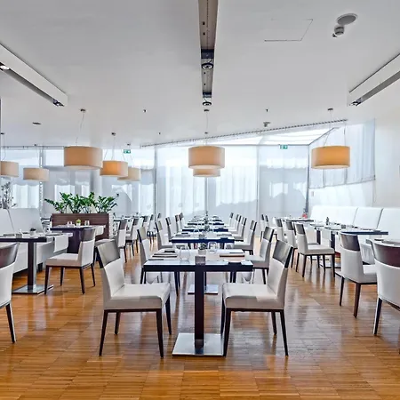 Hilton Garden Venice Hotel Mestre