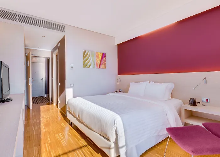 Hilton Garden Venice 4*