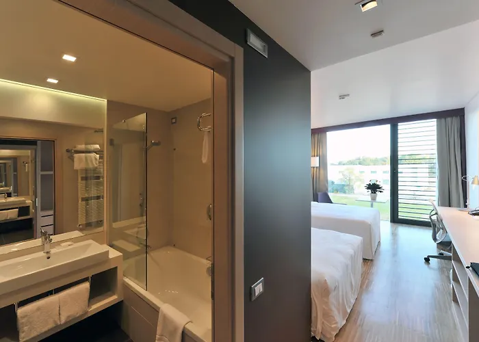 Hilton Garden Venice Hotel 4*