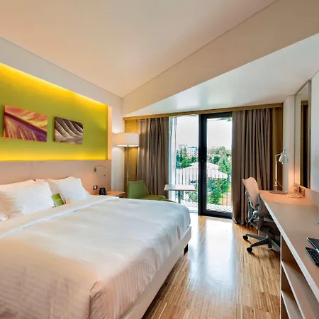 هيلتون غاردن إن البندقية ميستري فندق